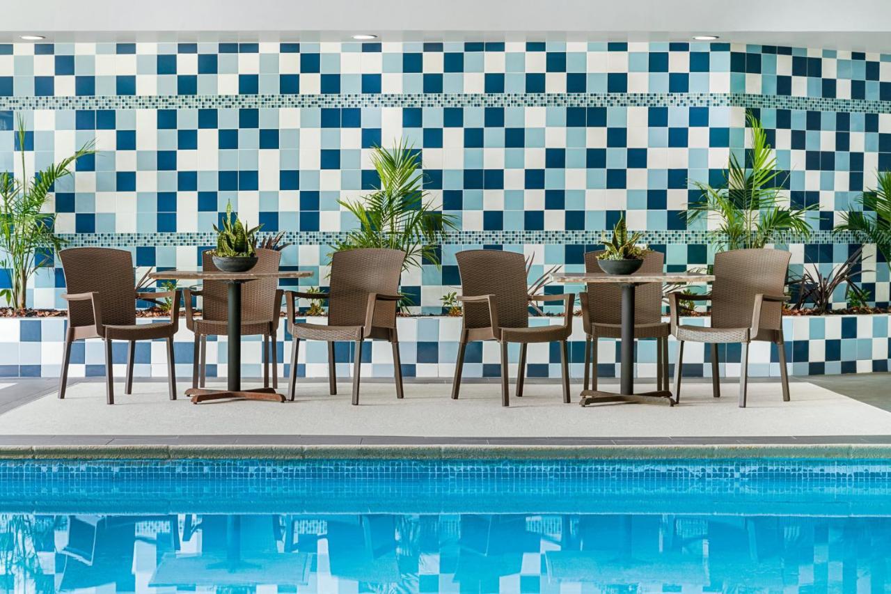 Holiday Inn Louisville East - Hurstbourne By Ihg Eksteriør billede
