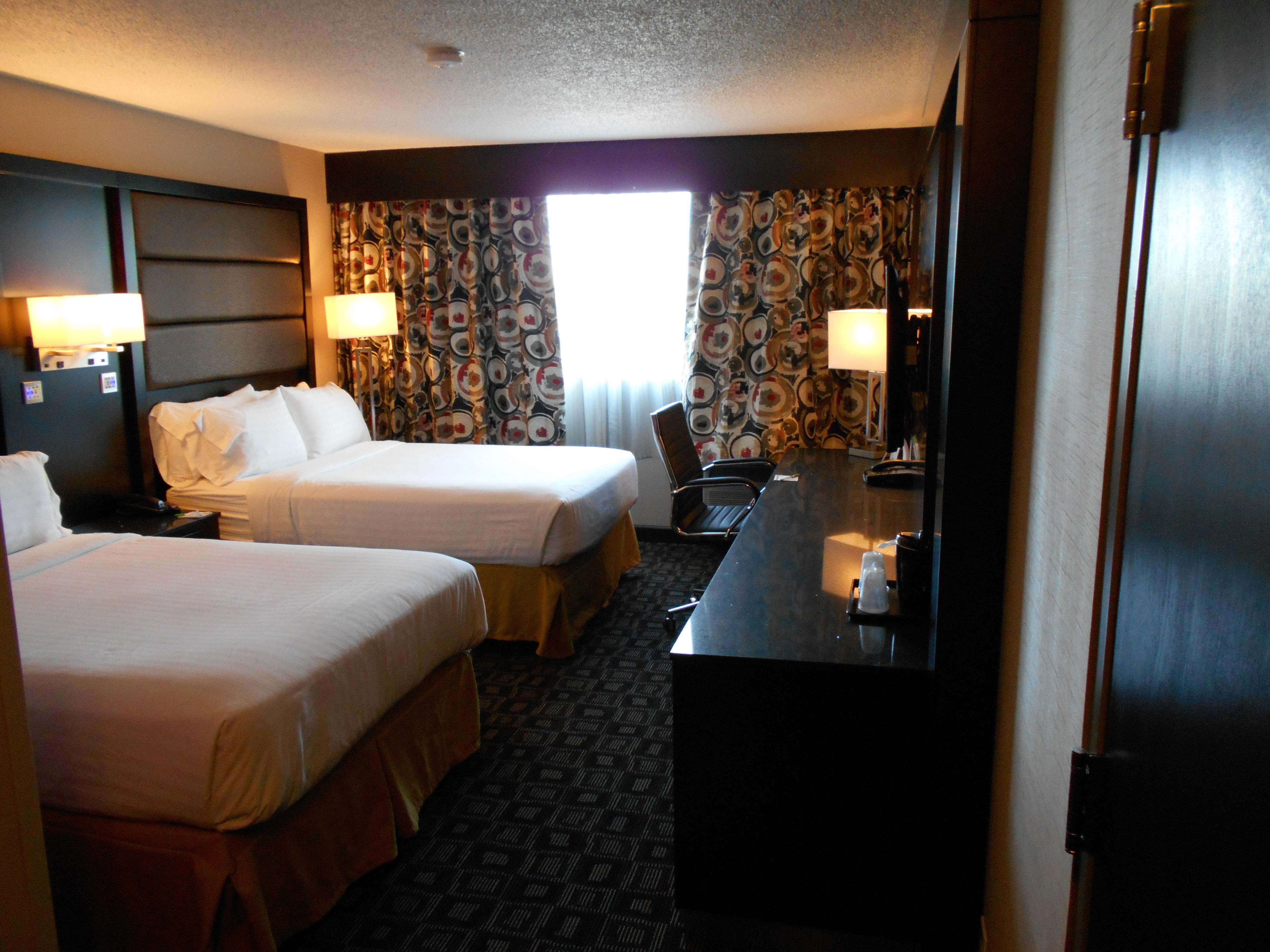 Holiday Inn Louisville East - Hurstbourne By Ihg Eksteriør billede