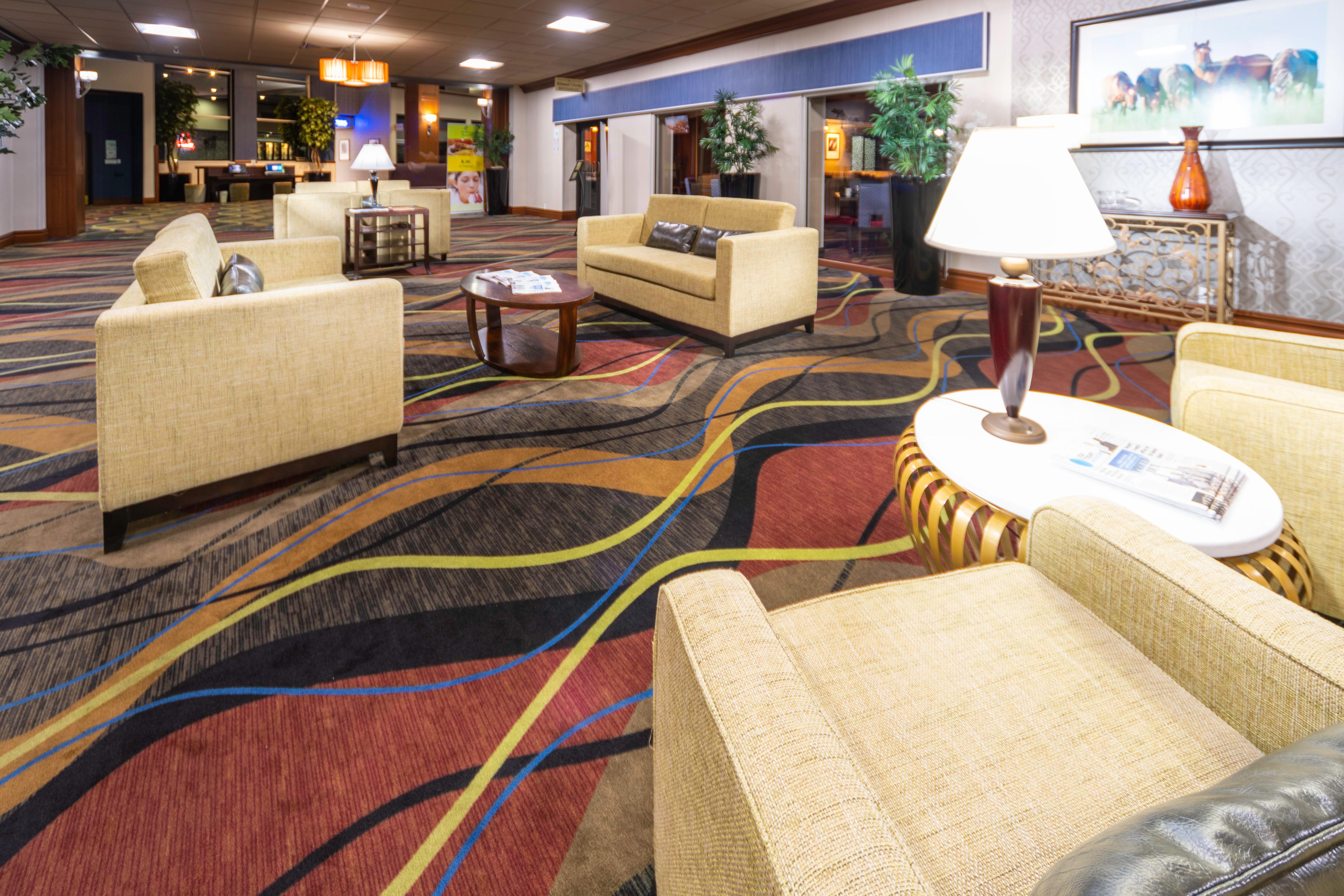 Holiday Inn Louisville East - Hurstbourne By Ihg Eksteriør billede