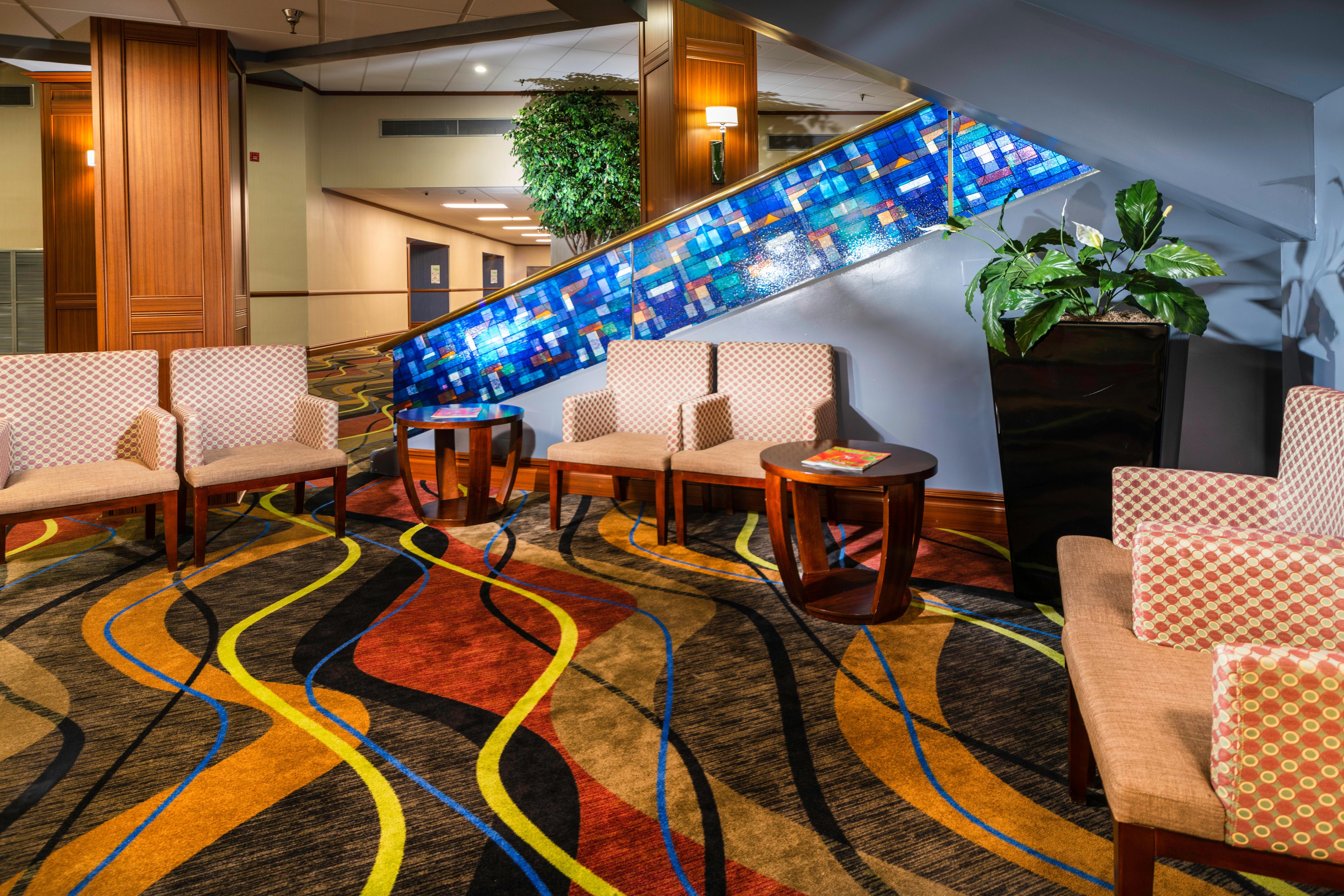 Holiday Inn Louisville East - Hurstbourne By Ihg Eksteriør billede